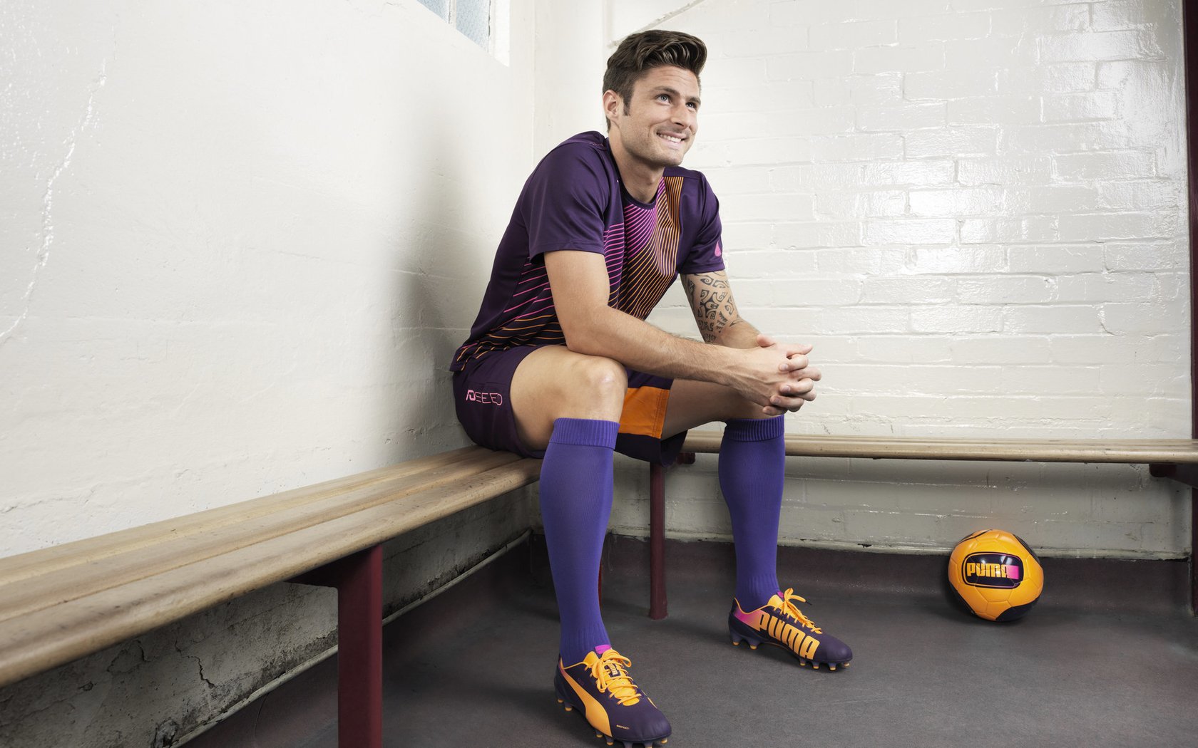 开云官方-各国选手的比赛趣闻,跨越国界的友谊,各国参赛运动员