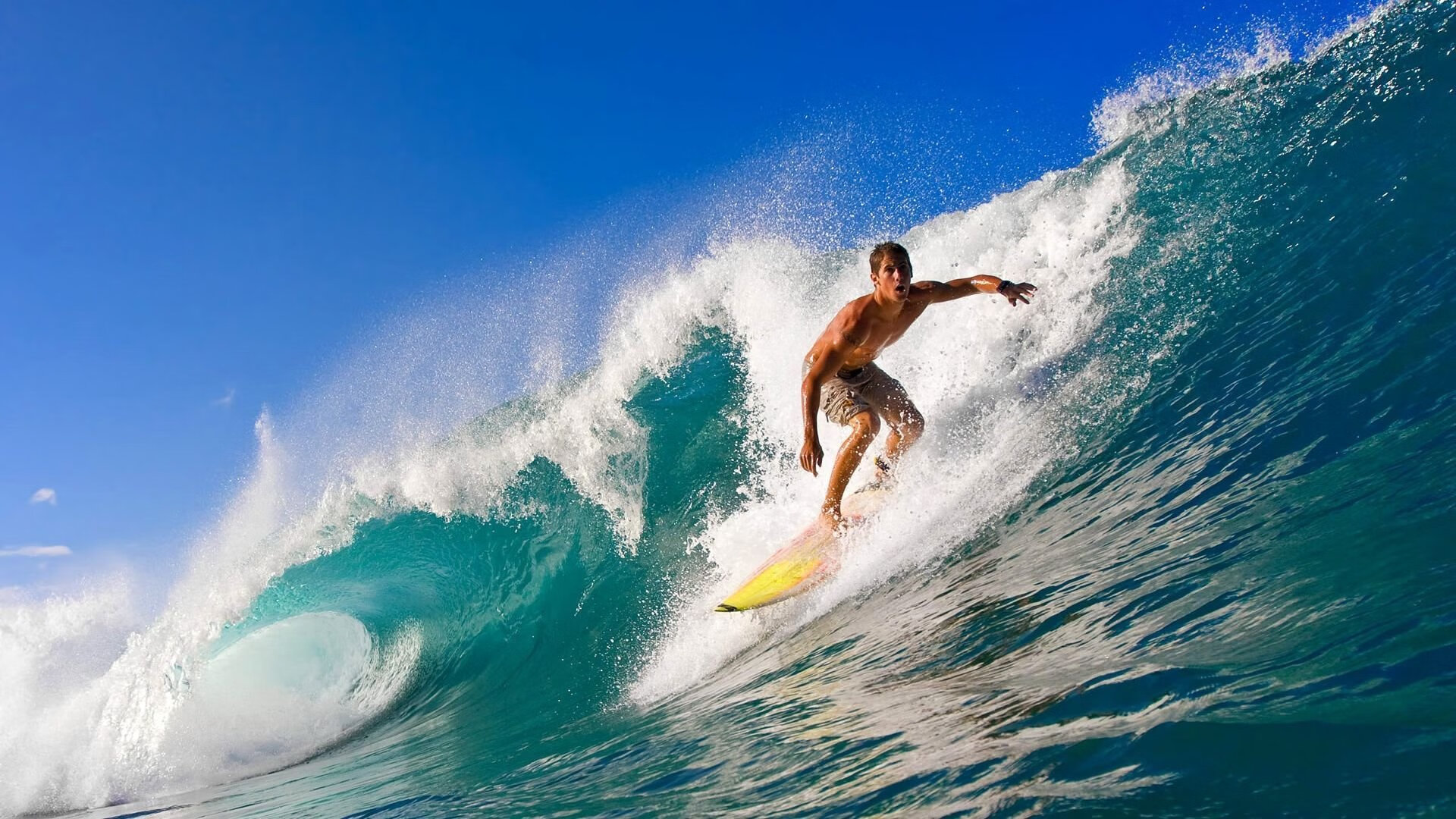 开云电子-中路直塞成功率是否高于边路渗透传球，直塞最强的中场